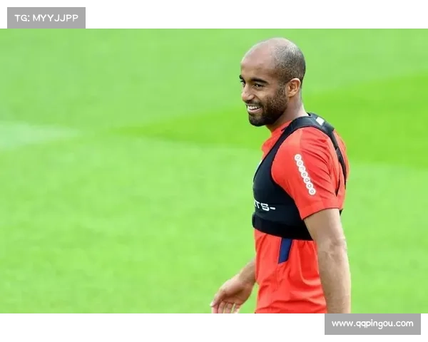 小卢卡斯替补上场的战术调整与球队整体战略分析